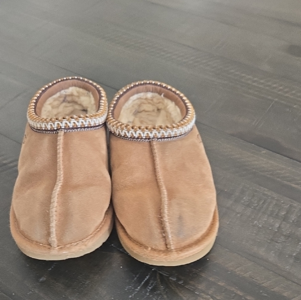 UGG Tan Kids Boots